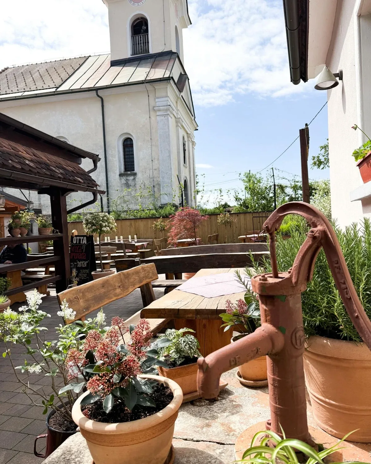 Gostilna Maček