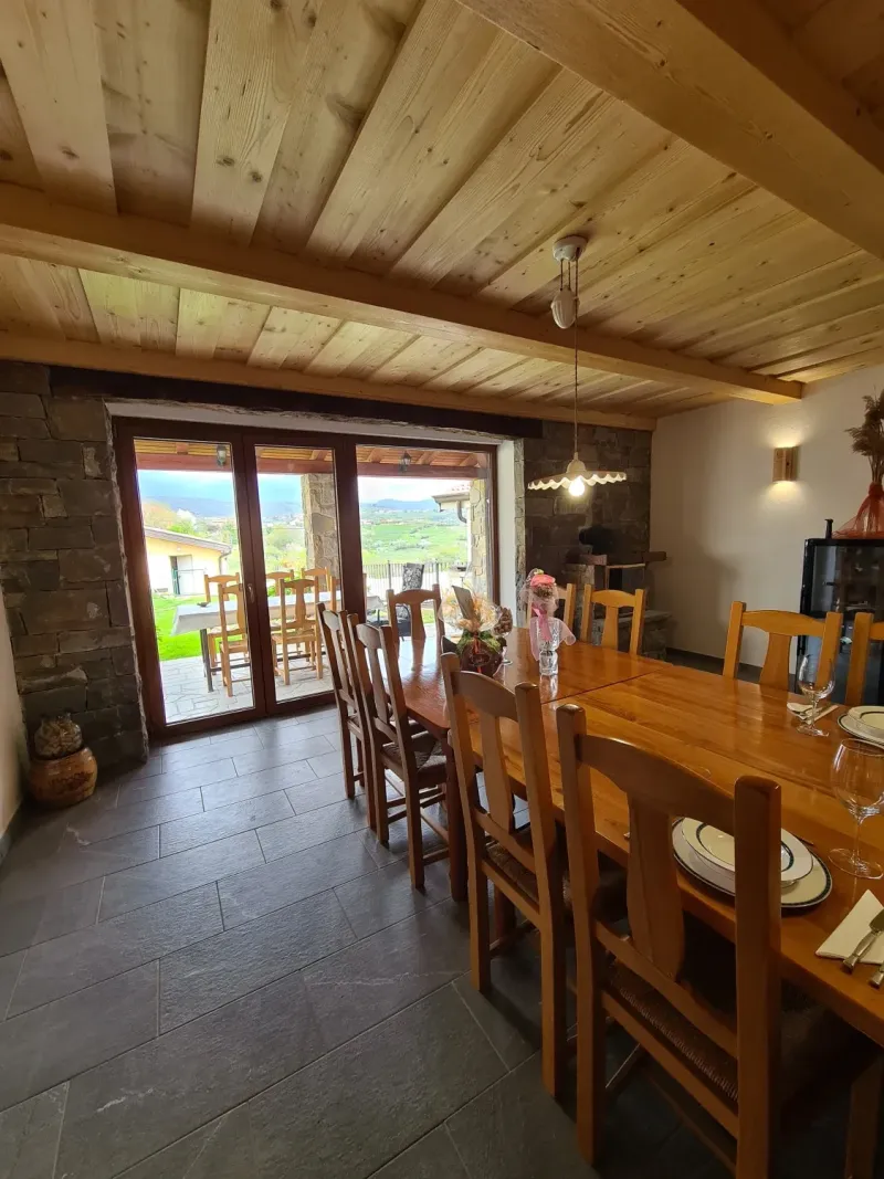 Reja Wines 2